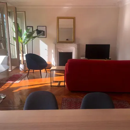 Appartement (57m2) Montmartre, vue Sacré Cœur Appartamento *