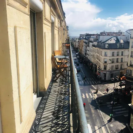 Appartamento Appartement (57m2) Montmartre, vue Sacré Cœur Parigi