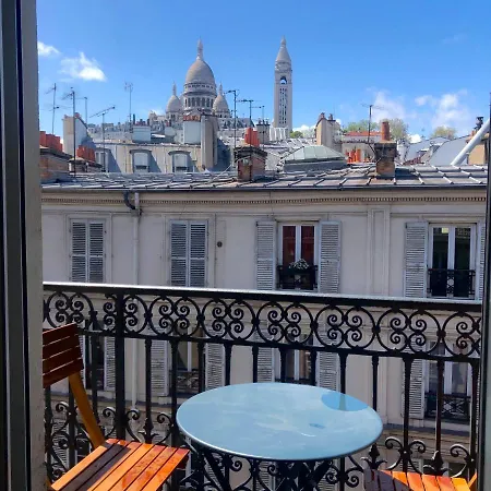 Appartement (57m2) Montmartre, vue Sacré Cœur Appartamento Parigi