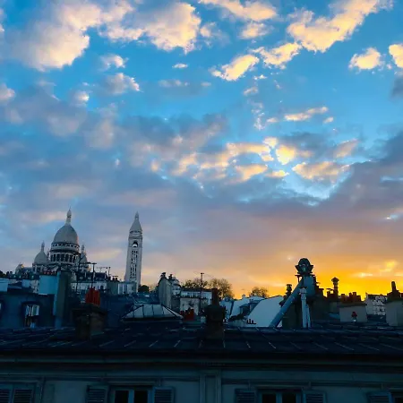 Appartement (57m2) Montmartre, vue Sacré Cœur * Parigi
